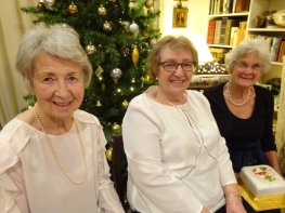 IW_Christmas_Party_2017_(2)[1]